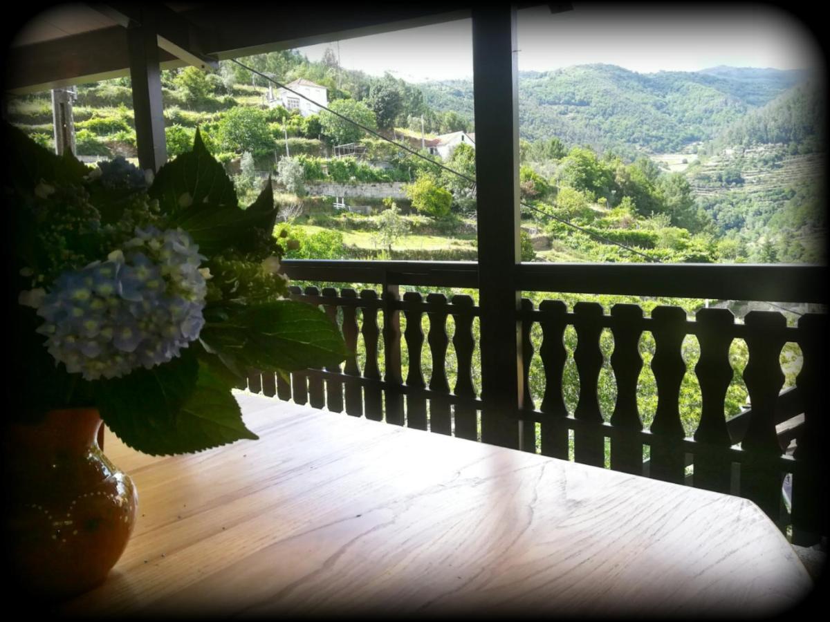 Casa Carolina Guest House Vila Seca  ภายนอก รูปภาพ