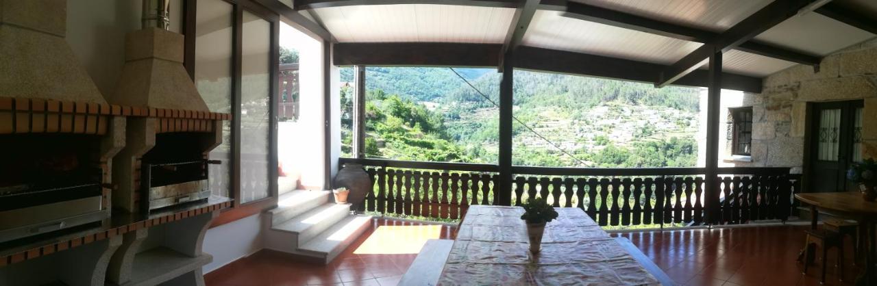 Casa Carolina Guest House Vila Seca  ภายนอก รูปภาพ